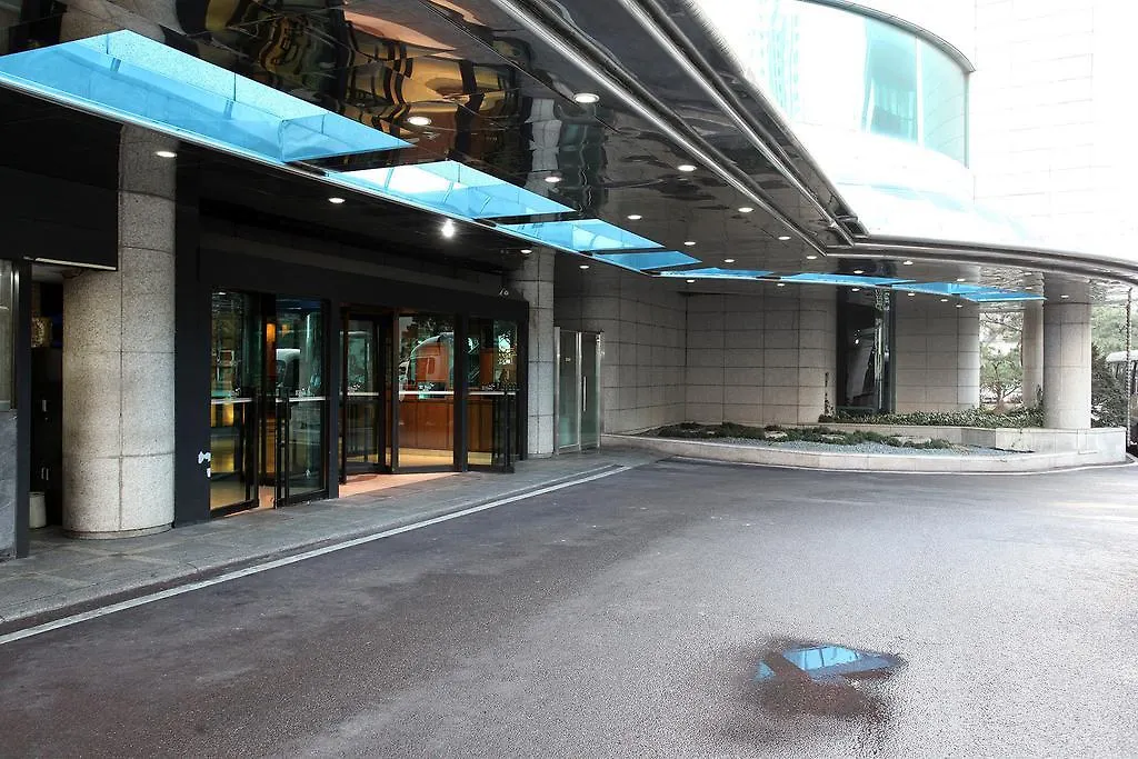 Hotel Ellui Seoul 4*,